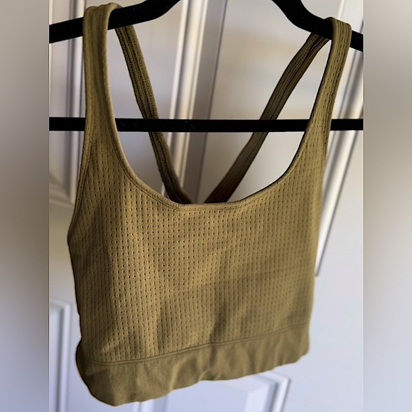 WORN ONCE Fabletics NO-BOUNCE SCULPTKNIT® BRA In Color Moss Green LIKE NEW - Picture 8 of 17